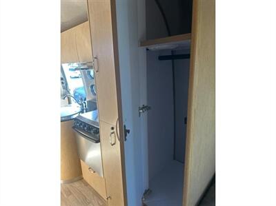 2016 Airstream FLYING CLOUD 23D   - Photo 8 - Galt, CA 95632