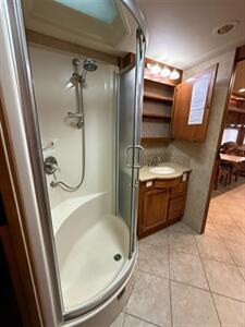 2025 Monaco 40PDQ   - Photo 22 - Galt, CA 95632