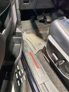 2022 Ford F-150 Raptor - Photo 3 - College Point, NY 11356