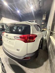 2015 Toyota RAV4 XLE - Photo 4 - College Point, NY 11356