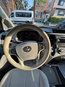 2011 Toyota Sienna LE 8-Passenger - Photo 9 - College Point, NY 11356