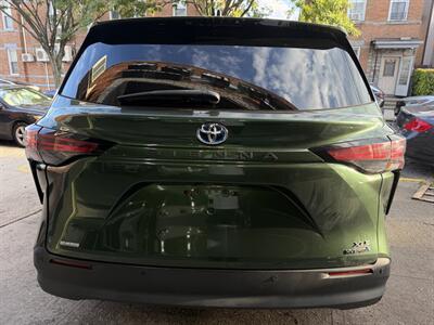 2021 Toyota Sienna XLE 8-Passenger - Photo 6 - College Point, NY 11356