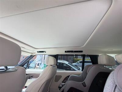 2023 Land Rover Range Rover P400 SE LWB - Photo 8 - College Point, NY 11356