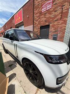 2023 Land Rover Range Rover P400 SE LWB - Photo 2 - College Point, NY 11356