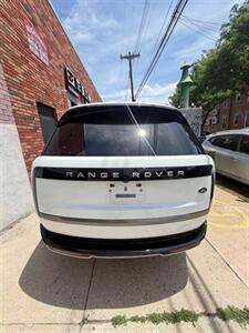 2023 Land Rover Range Rover P400 SE LWB - Photo 4 - College Point, NY 11356