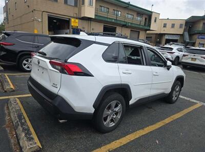 2024 Toyota RAV4 Hybrid XLE   - Photo 2 - College Point, NY 11356