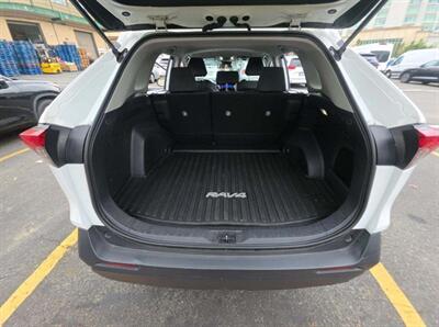 2024 Toyota RAV4 Hybrid XLE   - Photo 6 - College Point, NY 11356