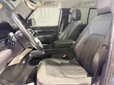 2020 Land Rover Defender 110 S - Photo 14 - College Point, NY 11356