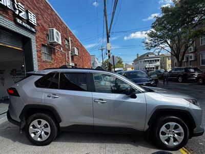 2021 Toyota RAV4 LE - Photo 3 - College Point, NY 11356