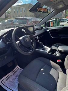 2021 Toyota RAV4 LE - Photo 6 - College Point, NY 11356