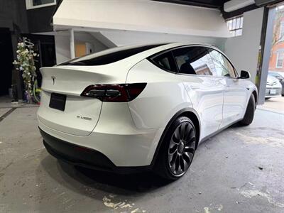 2023 Tesla Model Y Performance   - Photo 2 - College Point, NY 11356