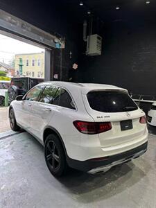 2020 Mercedes-Benz GLC GLC 300 4MATIC   - Photo 2 - College Point, NY 11356