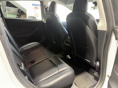 2022 Tesla Model Y Performance - Photo 8 - College Point, NY 11356