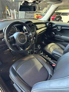 2021 MINI Hardtop 2 Door Cooper - Photo 3 - College Point, NY 11356