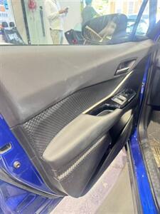 2019 Toyota C-HR LE   - Photo 6 - College Point, NY 11356