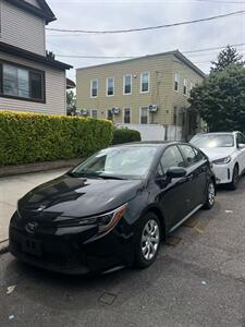 2022 Toyota Corolla LE   - Photo 2 - College Point, NY 11356