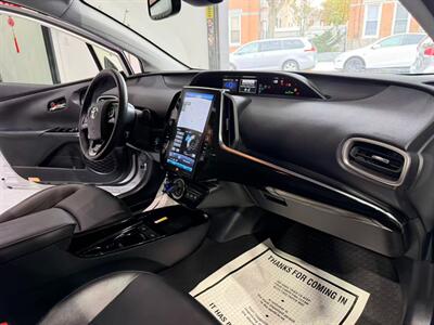2022 Toyota Prius Prime Limited - Photo 7 - College Point, NY 11356