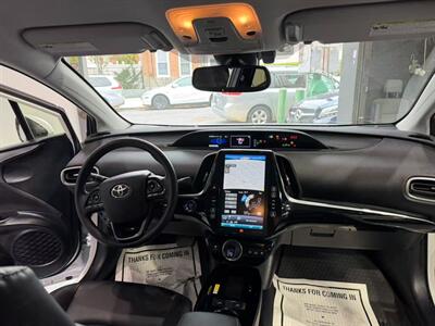 2022 Toyota Prius Prime Limited - Photo 9 - College Point, NY 11356