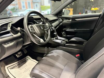 2019 Honda Civic Sport   - Photo 11 - College Point, NY 11356