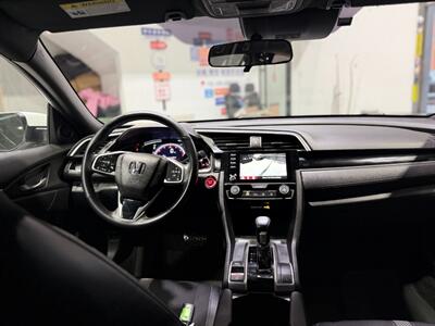2019 Honda Civic Sport   - Photo 9 - College Point, NY 11356