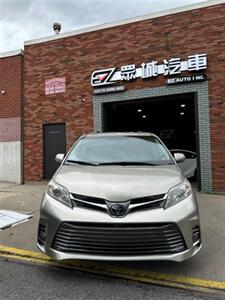 2016 Toyota Sienna XLE 7-Passenger - Photo 2 - College Point, NY 11356
