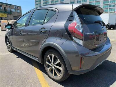 2019 Toyota Prius c L - Photo 4 - College Point, NY 11356