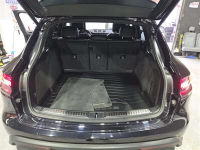 2022 Porsche Macan   - Photo 11 - College Point, NY 11356
