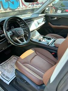 2022 Audi Q8 quattro Premium Plus 55 TFSI - Photo 5 - College Point, NY 11356