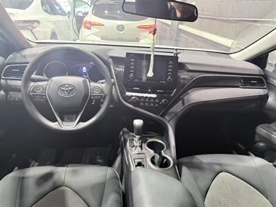 2021 Toyota Camry LE - Photo 4 - College Point, NY 11356