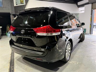2012 Toyota Sienna XLE 7-Passenger   - Photo 5 - College Point, NY 11356