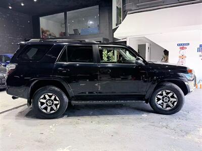 2023 Toyota 4Runner TRD Off-Road Premium   - Photo 9 - College Point, NY 11356