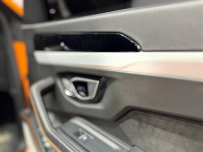 2021 Lamborghini Urus - Photo 19 - College Point, NY 11356