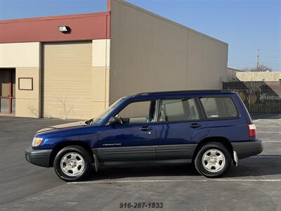 2001 Subaru Forester L   - Photo 5 - Sacramento, CA 95826