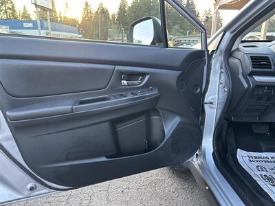 2014 Subaru XV Crosstrek 2.0i Limited   - Photo 9 - Portland, OR 97267
