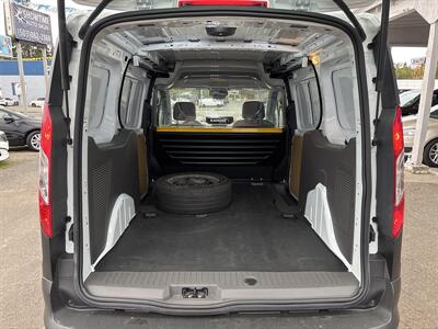 2023 Ford Transit Connect XL - Photo 12 - Portland, OR 97267