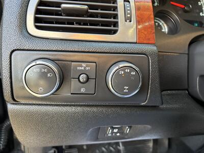 2011 GMC Sierra 2500HD SLT   - Photo 17 - Portland, OR 97267