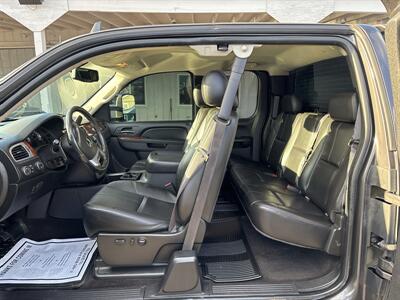 2011 GMC Sierra 2500HD SLT   - Photo 13 - Portland, OR 97267