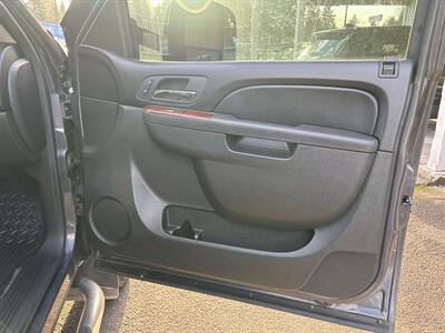 2011 GMC Sierra 2500HD SLT   - Photo 21 - Portland, OR 97267