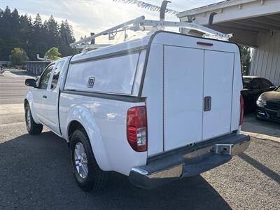 2014 Nissan Frontier SV V6   - Photo 5 - Portland, OR 97267