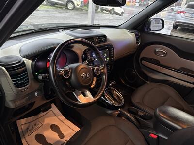 2017 Kia Soul EX   - Photo 11 - Portland, OR 97267