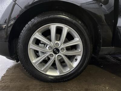 2017 Kia Soul EX   - Photo 26 - Portland, OR 97267