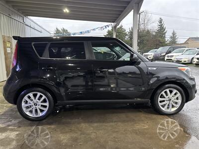 2017 Kia Soul EX   - Photo 8 - Portland, OR 97267