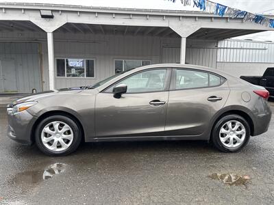 2017 Mazda Mazda3 Sport   - Photo 4 - Portland, OR 97267