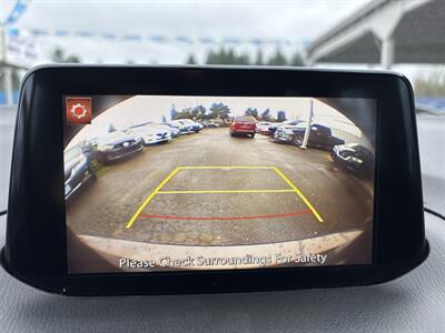 2017 Mazda Mazda3 Sport   - Photo 22 - Portland, OR 97267