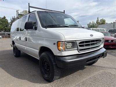 2001 Ford E-350 SD - Photo 1 - Portland, OR 97267
