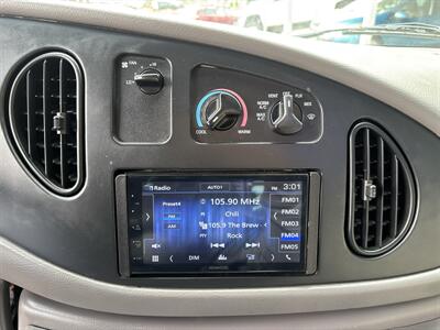 2001 Ford E-350 SD - Photo 18 - Portland, OR 97267