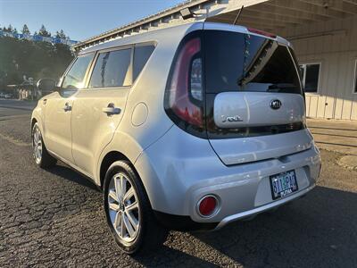 2018 Kia Soul +   - Photo 5 - Portland, OR 97267