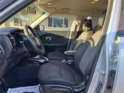 2018 Kia Soul +   - Photo 11 - Portland, OR 97267