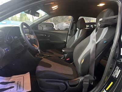 2019 Hyundai VELOSTER 2.0L   - Photo 9 - Portland, OR 97267