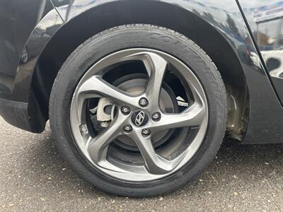 2019 Hyundai VELOSTER 2.0L   - Photo 21 - Portland, OR 97267